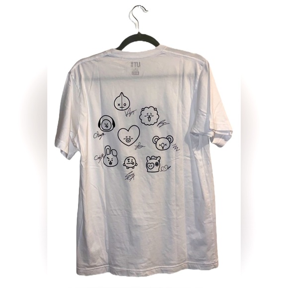 BT21 x Uniqlo BTS Line Friends Character Graphic Short Sleeve Shirt Unisex Sz M - Picture 2 of 3